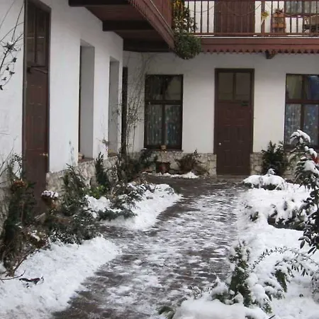 Globtroter Hostel *