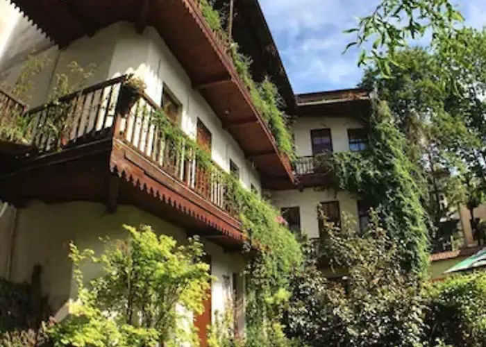 Globtroter Hostel Krasków