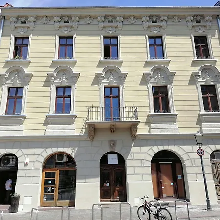 Globtroter * كراكوفيا